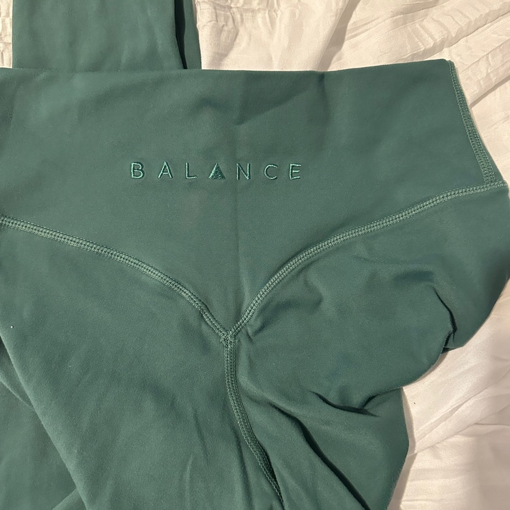 Vitality Cloud leggings (formally Balance), very good condition, size medium - Picture 2 of 2